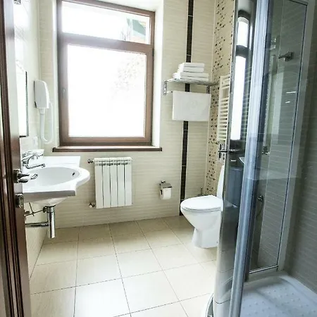 Karpaty Hotel Chust