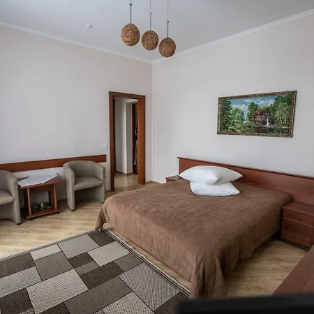 Hotel Karpaty Chust